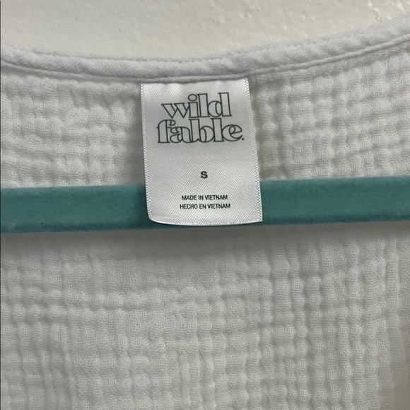 Wild Fable WHITE Textured Tie-Front Crop Top - Picture 3 of 4